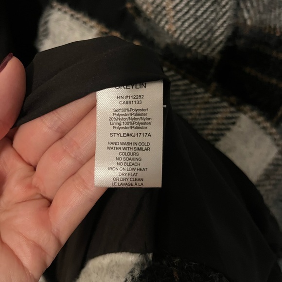 Anthropologie plaid shacket ✨ - Picture 4 of 5
